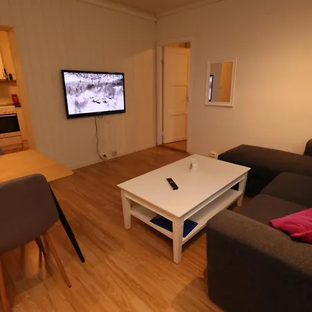 Small With Double Bed *